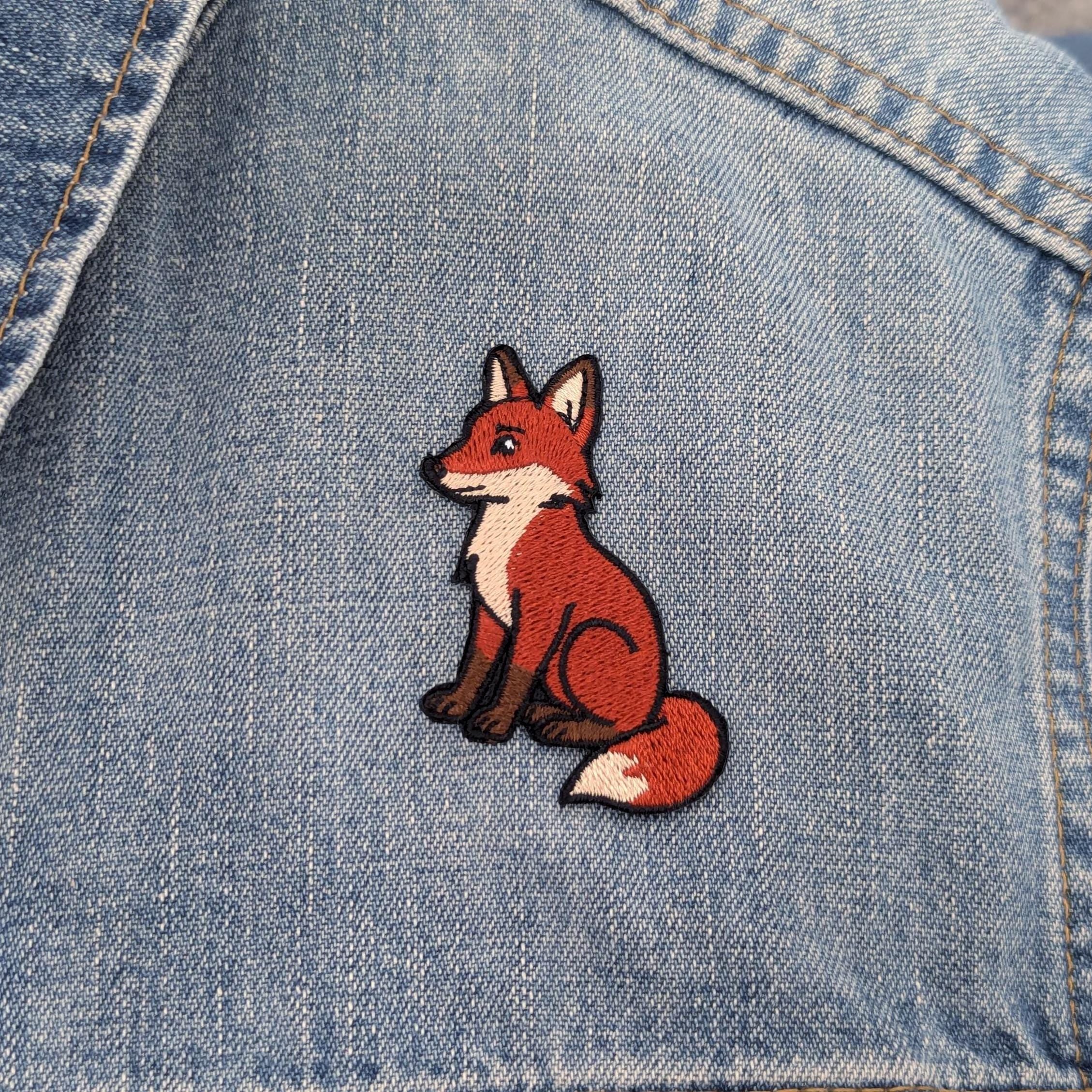 Red Fox Iron-On Patch - Embroidered, British Wildlife, 60mm