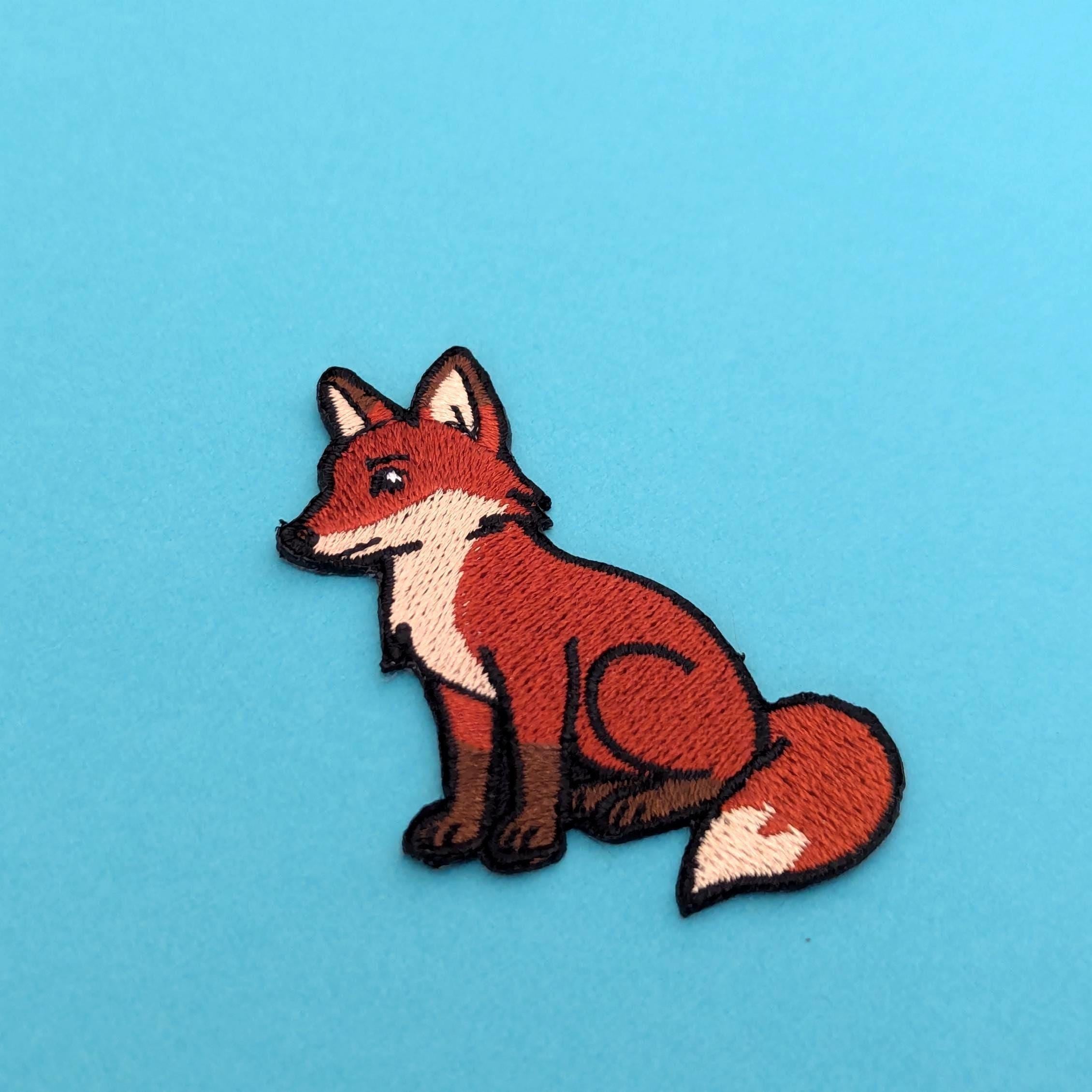 Red Fox Iron-On Patch - Embroidered, British Wildlife, 60mm